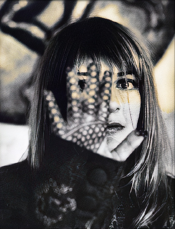 Valérie TOUBOUL artiste peintre, décoratrice d'intérieur Marseille