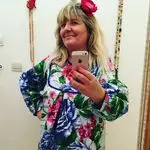 photo de profil Valérie TOUBOUL créatrice et artiste peintre à Marseille