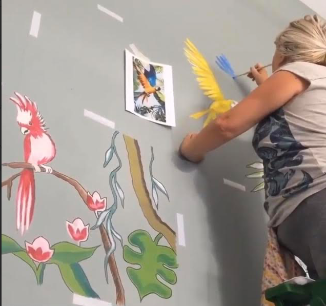 Fresque murale, mur d'oiseaux à Marseille