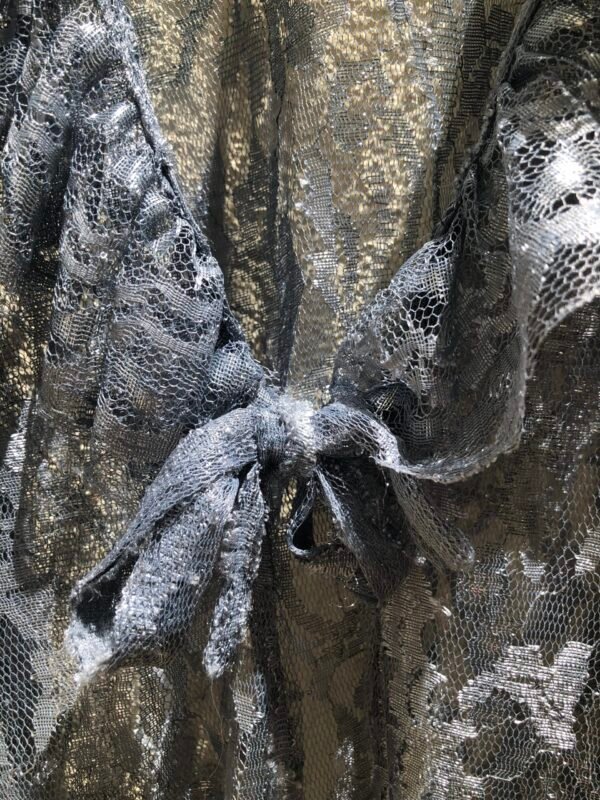 detail-kimono-argent Kimono sur mesure conçu et fabriqué par Valérie Touboul | Princesse Wally