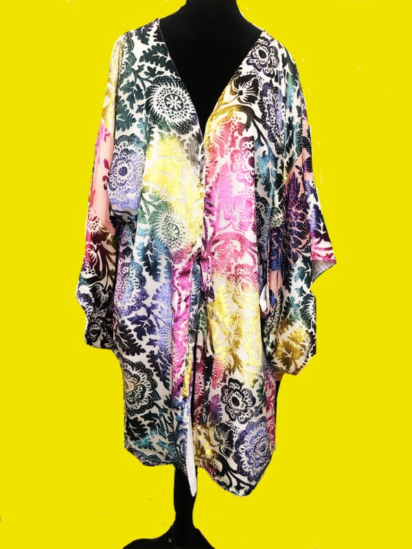 kimono-chatoyant-face Kimono sur mesure conçu et fabriqué par Valérie Touboul | Princesse Wally