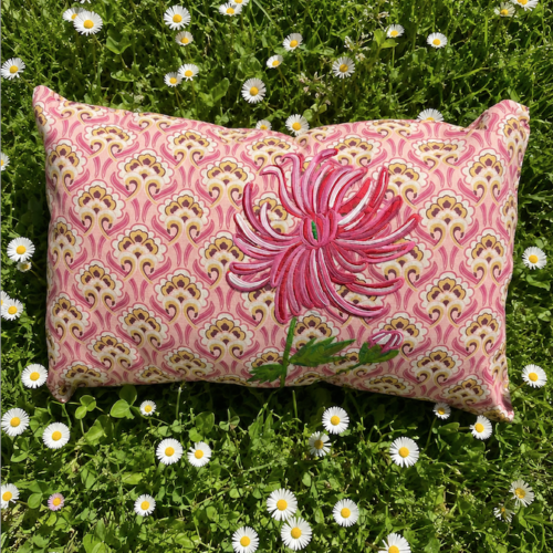 Coussin peint à la main - Fleur Fuchsia