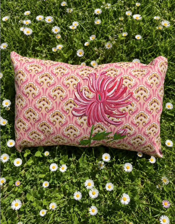 Coussin peint à la main - Fleur Fuchsia