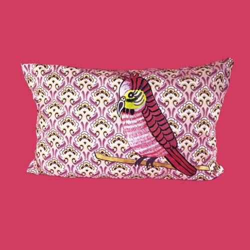 coussin-peint-main-perroquet-rose Coussin peint à la main - Perroquet Rose