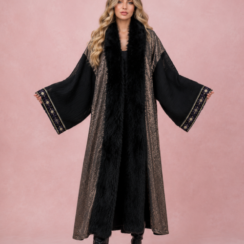 kimono-du -soir-minisequins Kimono / manteau habillé col fausse fourrure et mini sequins Art Déco