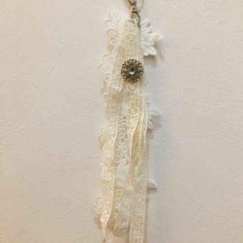 Gris-gris / Bijou de sac écru