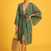Kimono satiné imprimé et galon Ondine